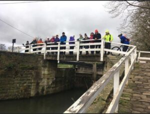 thornhill-ramblers-at-a-lock